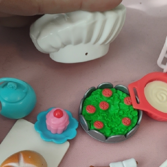 Barbie Kitchen & Food Playset - Pink, Teal, White - Picture 3 of 11